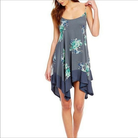 Free People Dresses & Skirts - Free People floral swing dress